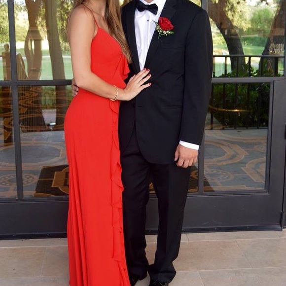 Fame and Partners x Revolve Gown - Picture 3 of 8